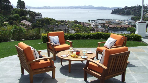 Top 4 Benefits of Improving Outdoor Living Space
